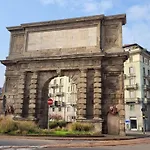 Porta Romana Small Studio