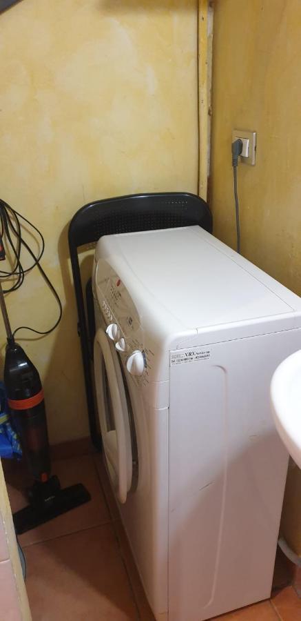 Porta Romana Small Studio Apartment